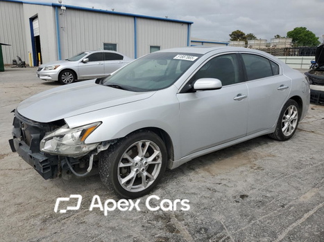 Nissan Maxima 2013 - Image 1 of 13