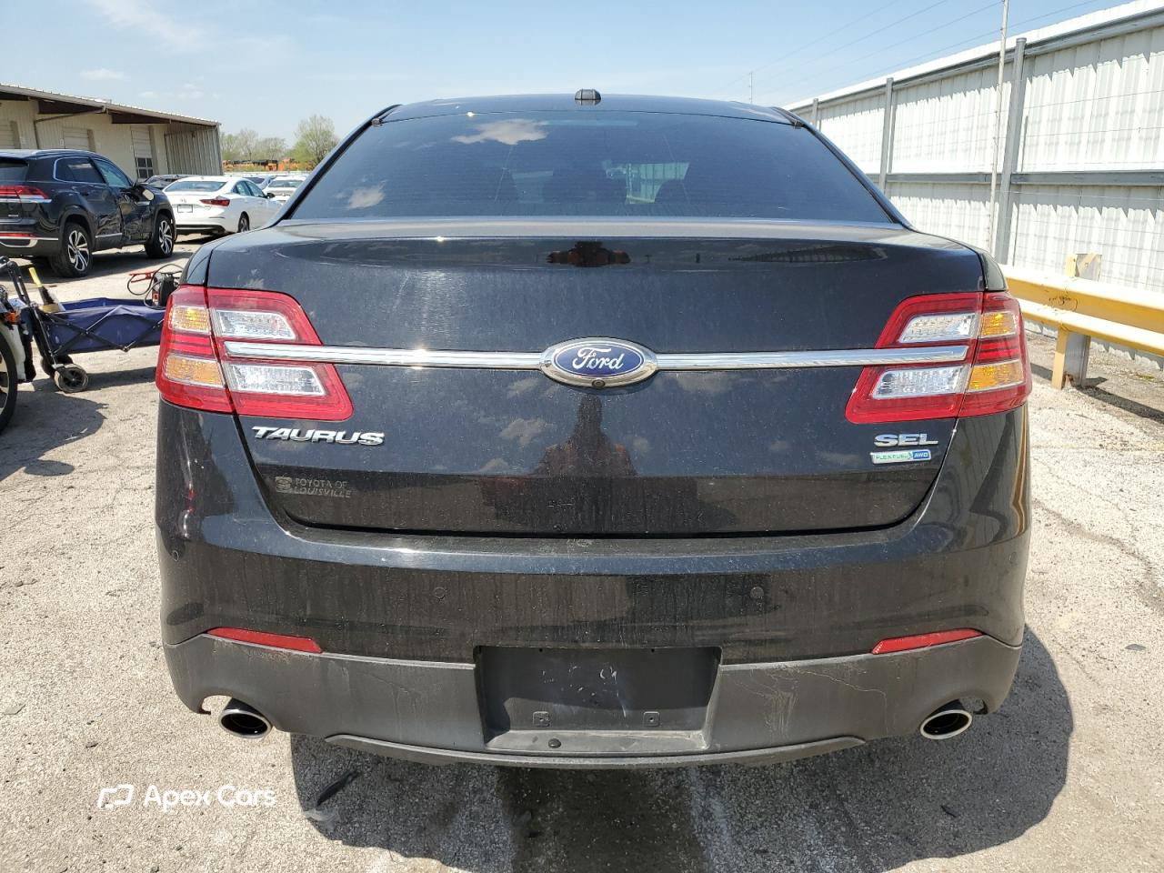 Ford Taurus 2019