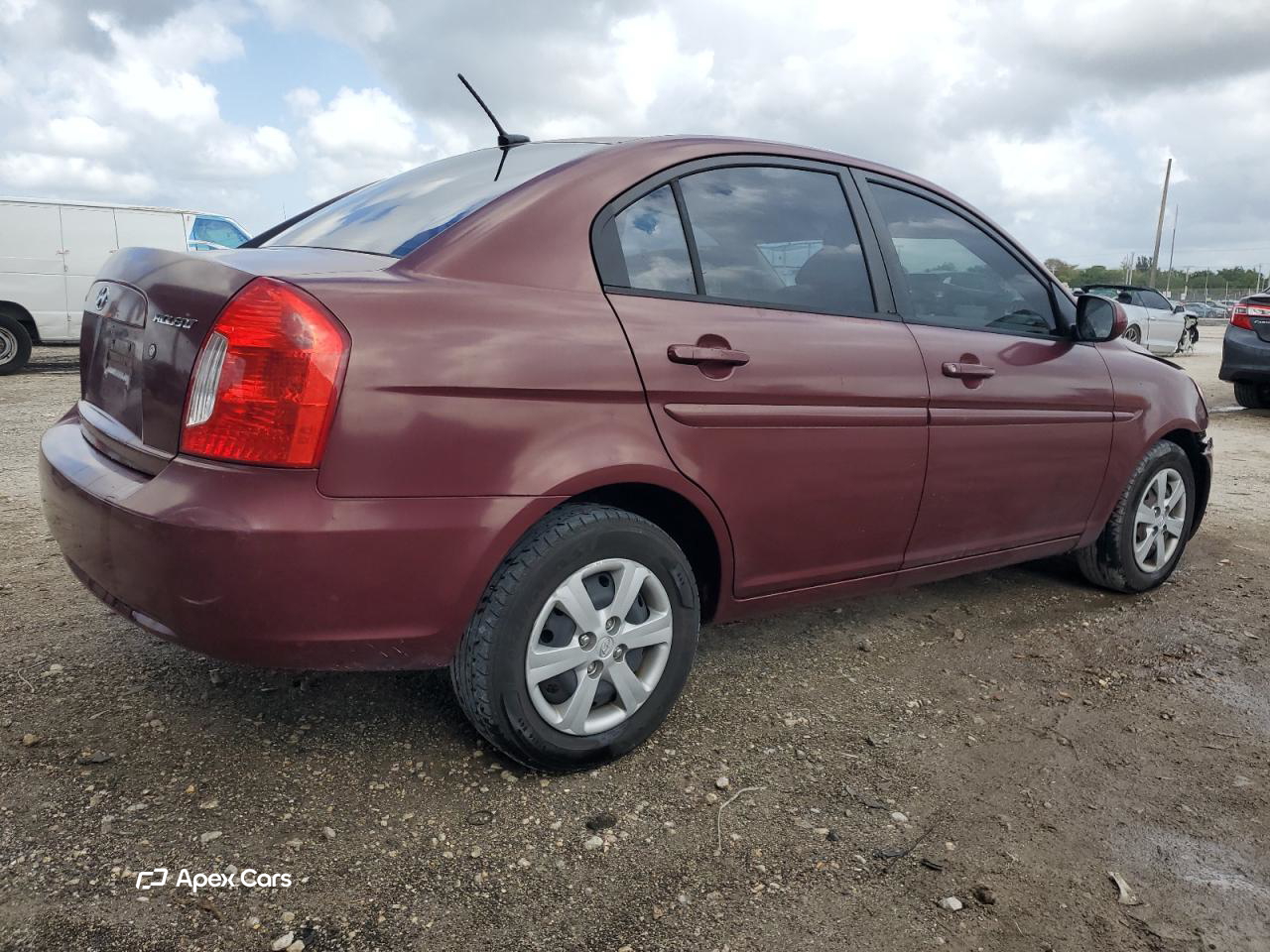 Hyundai Accent 2010