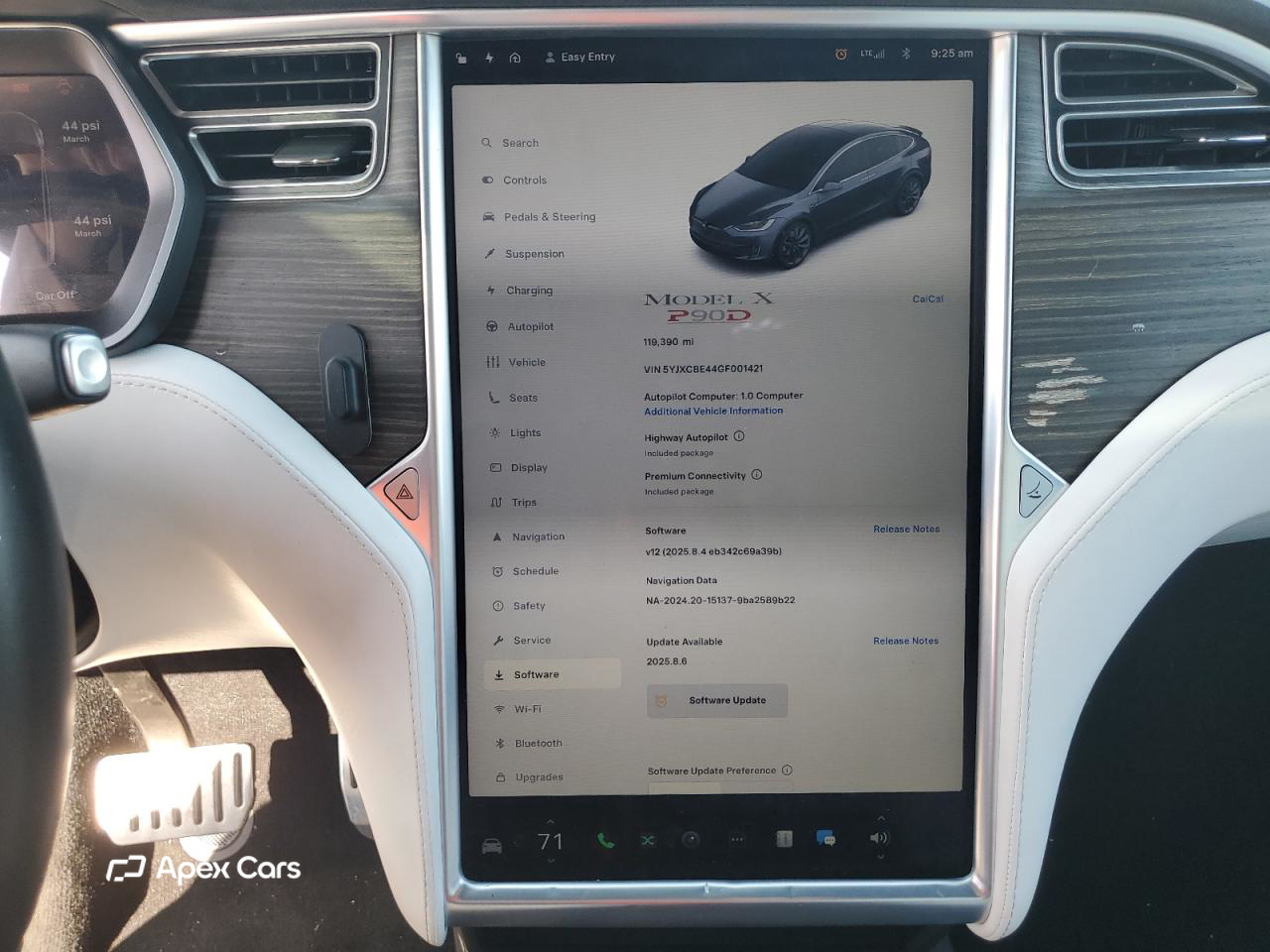 Tesla Model X 2016