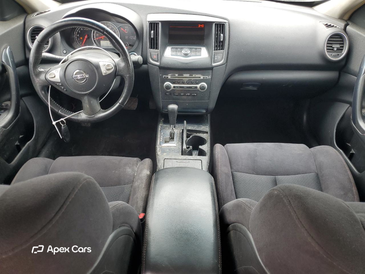 Nissan Maxima 2013