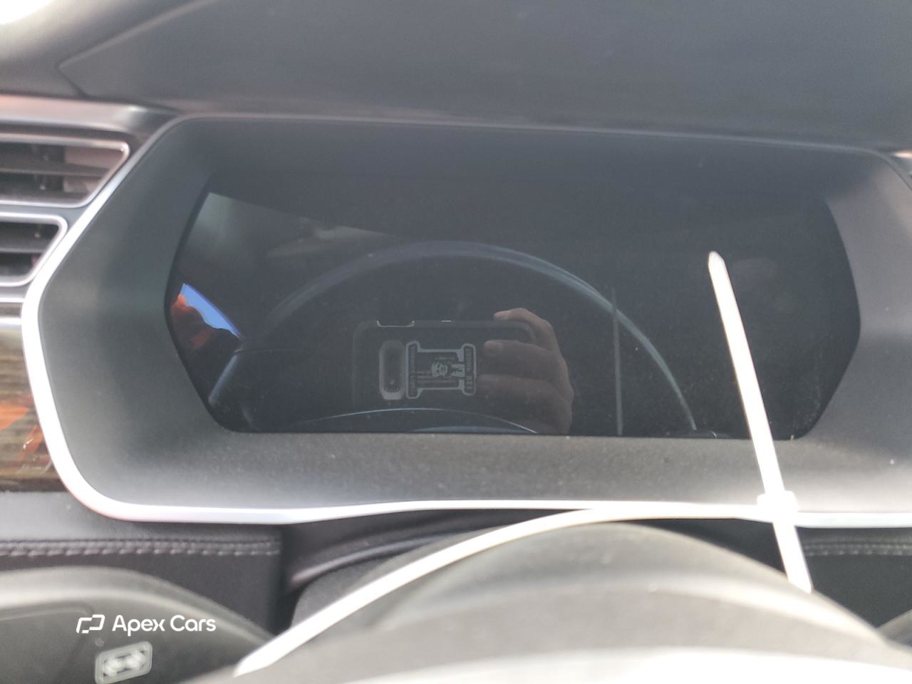 Tesla Model S 2015