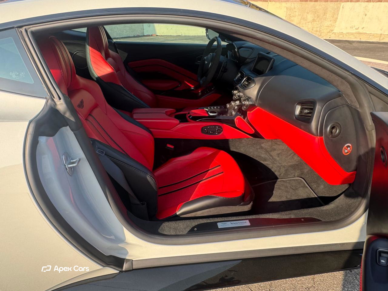 Aston Martin Vantage 2023