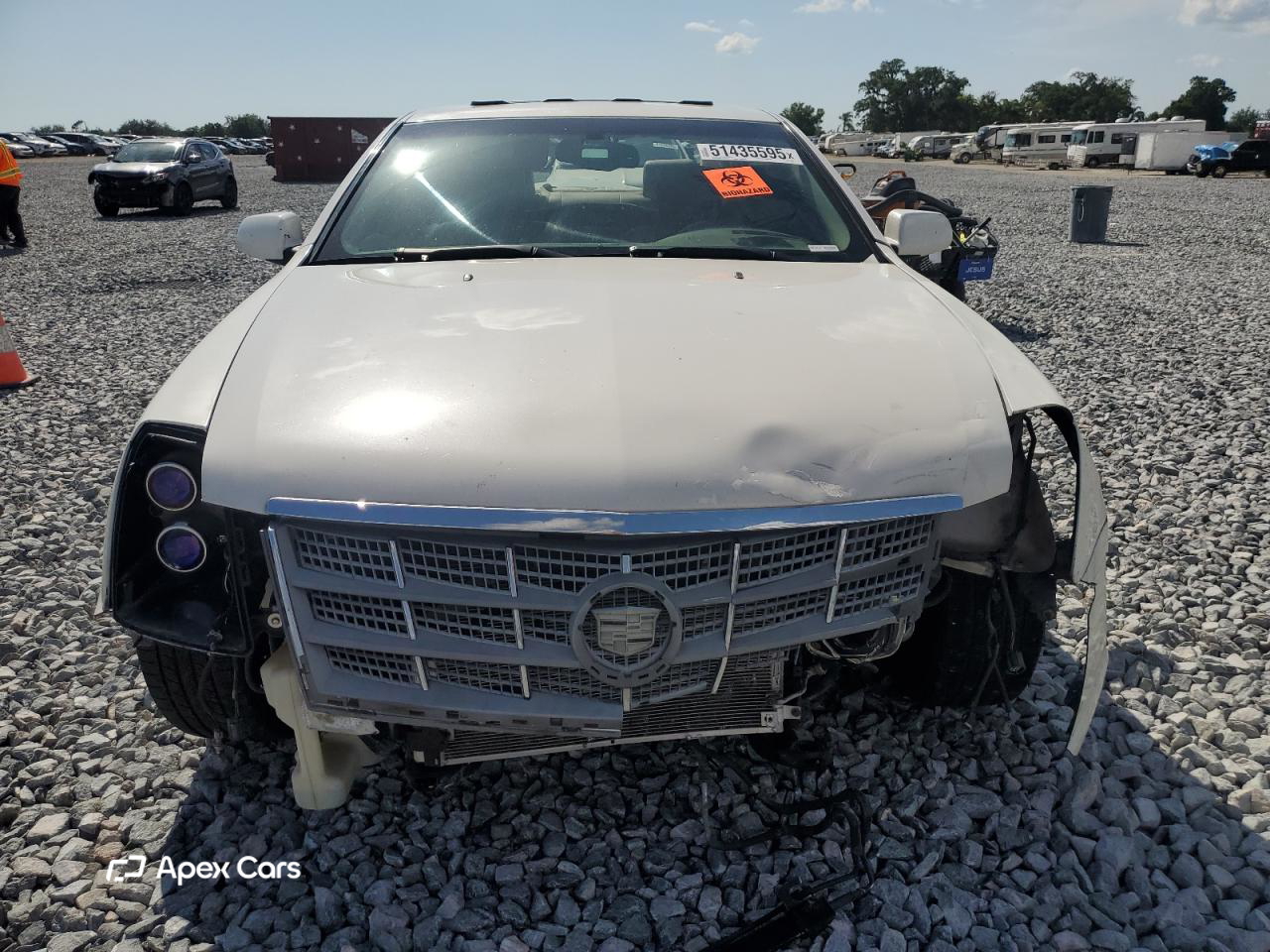 Cadillac STS 2011