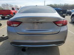 Chrysler 200 2022