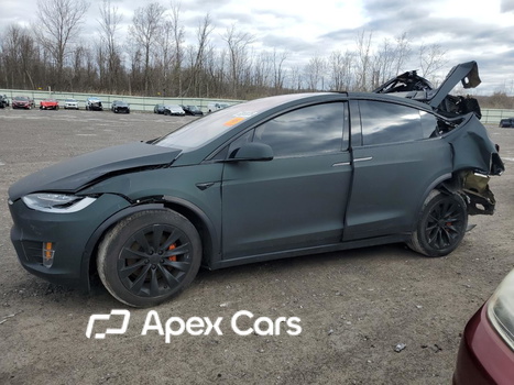Tesla Model X 2018 - Image 1 of 13