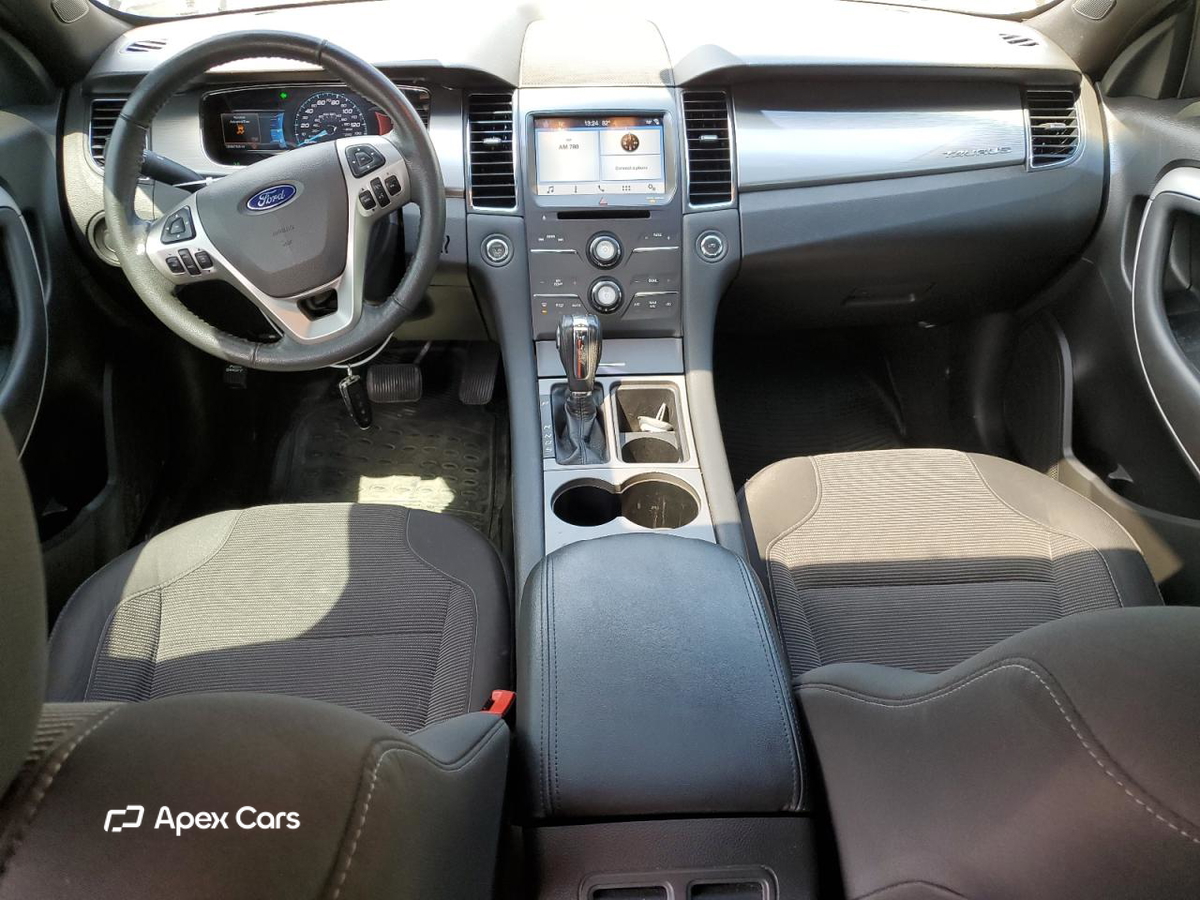 Ford Taurus 2019