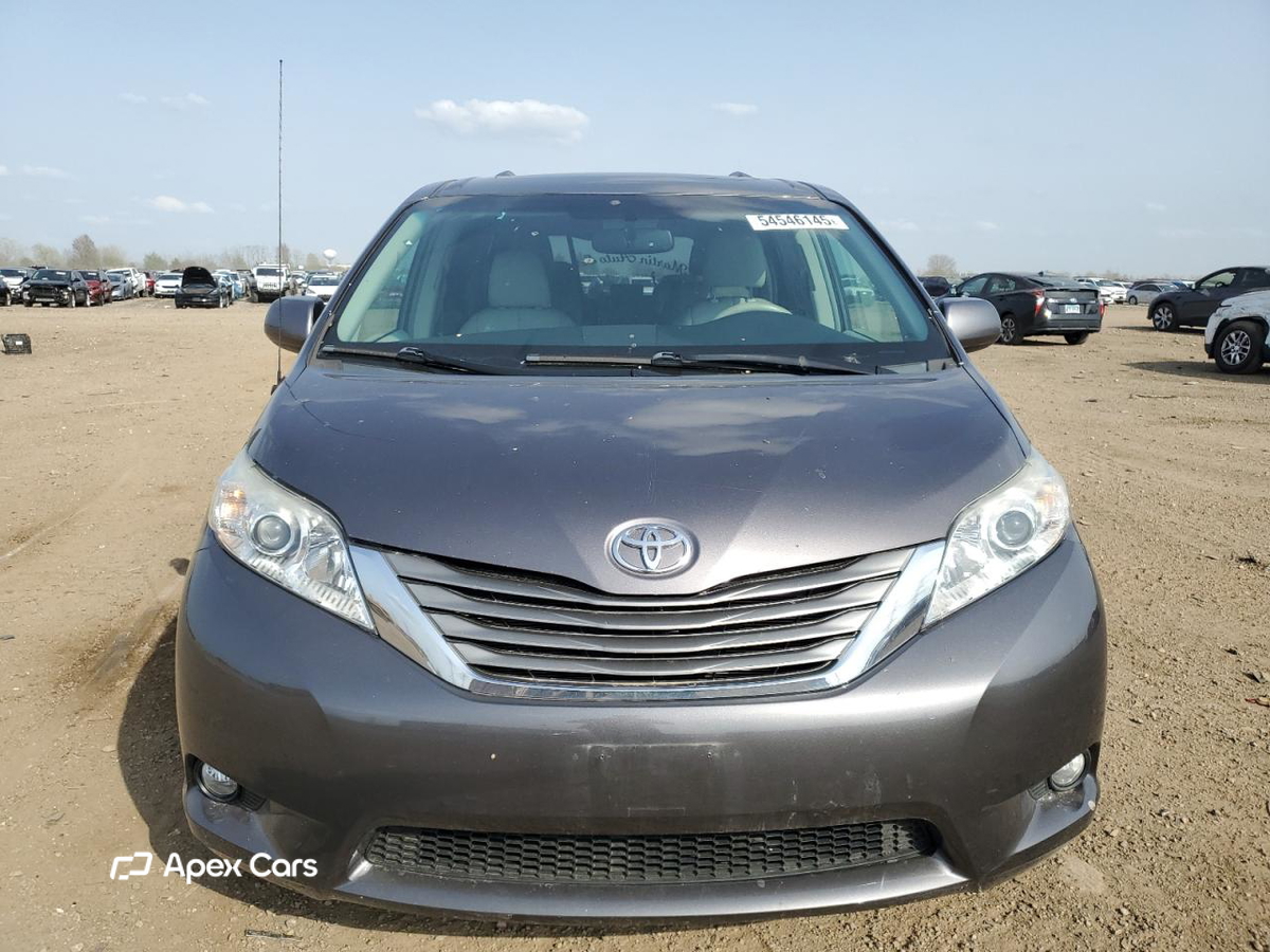 Toyota Sienna 2012
