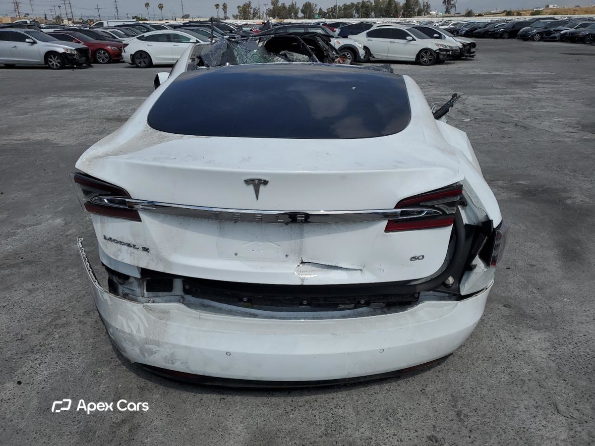 Tesla Model S 2016