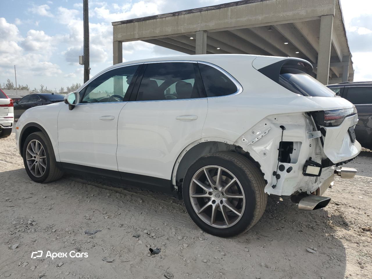 Porsche Cayenne 2023