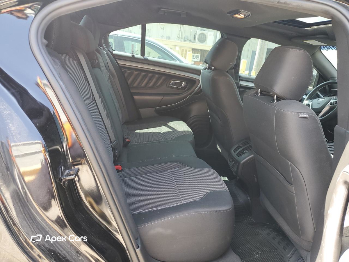 Ford Taurus 2019