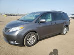Toyota Sienna 2012