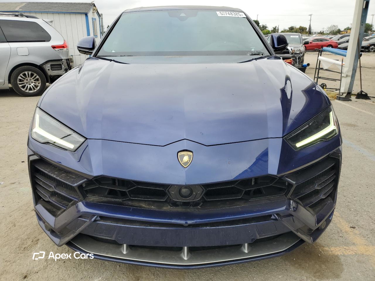 Lamborghini Urus 2021