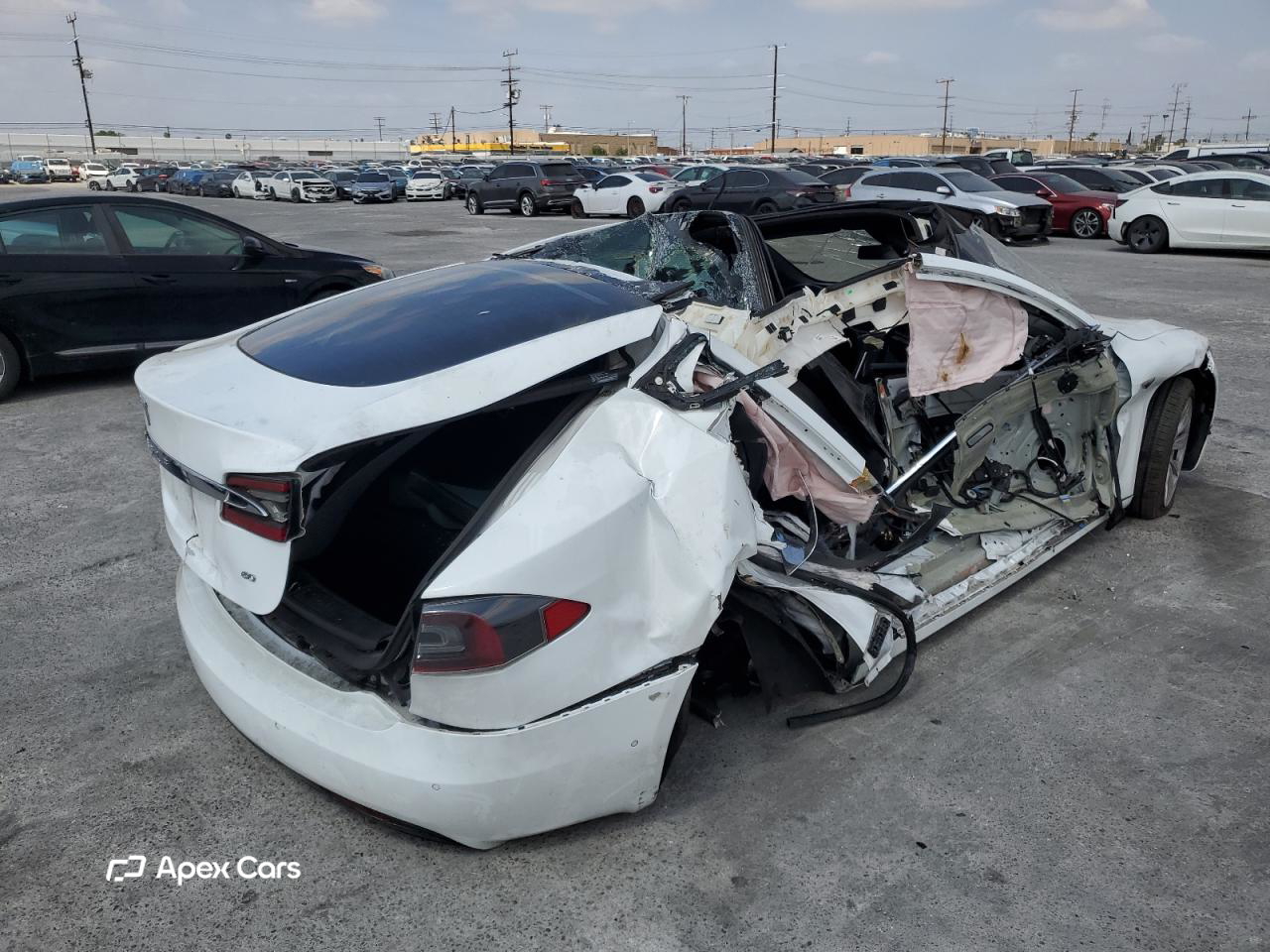 Tesla Model S 2016