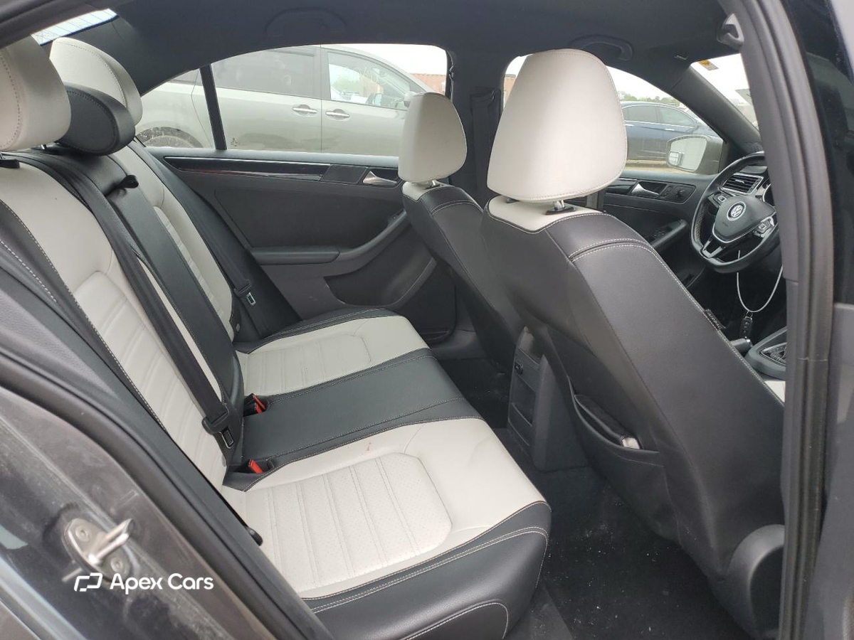 Volkswagen Jetta 2015