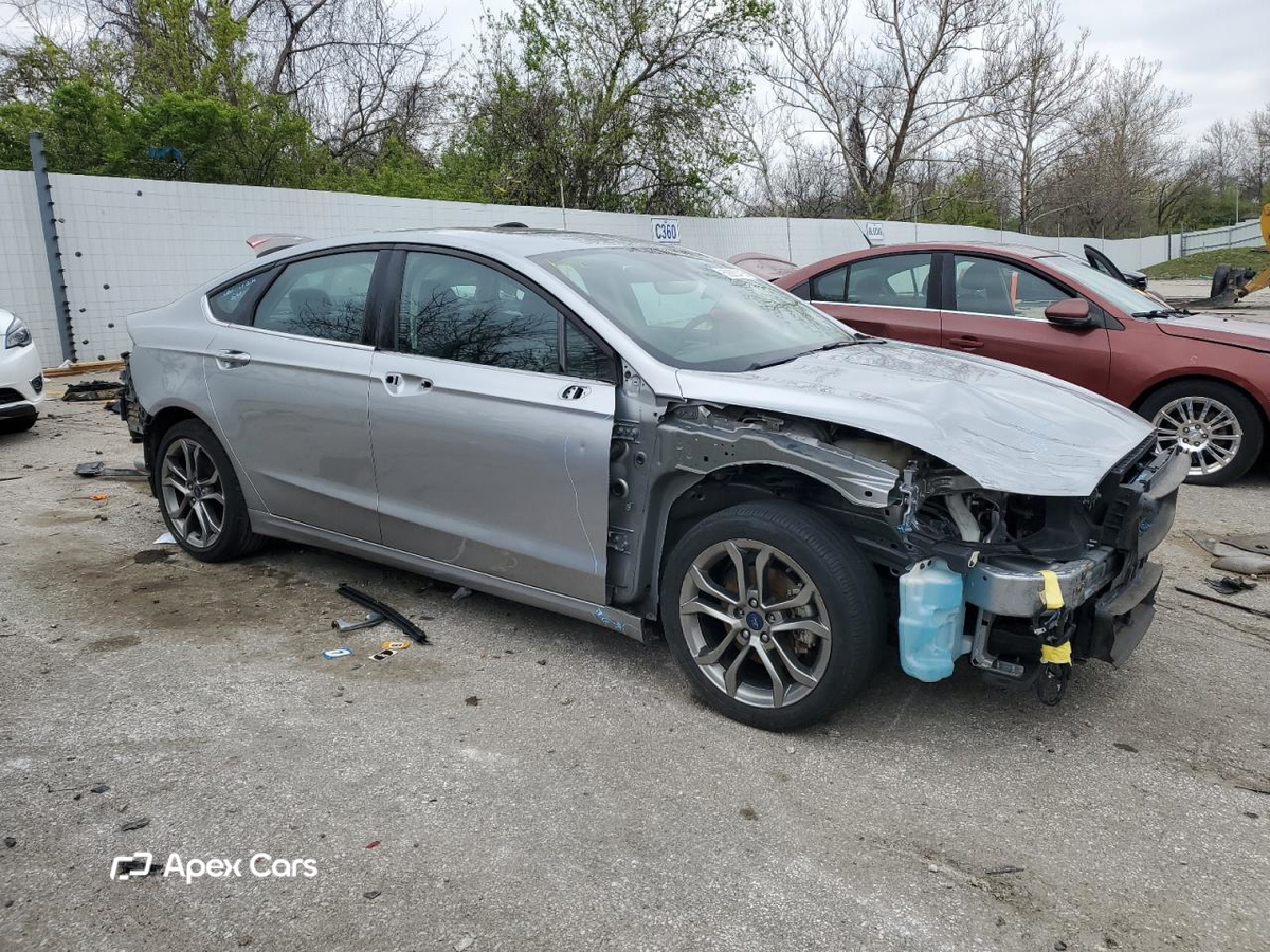 Ford Fusion 2020