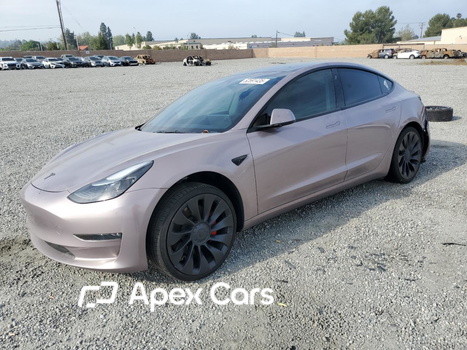 Tesla Model 3 2022 - Image 1 of 13