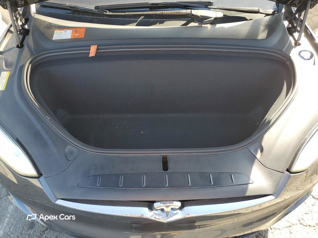 Tesla Model X 2016