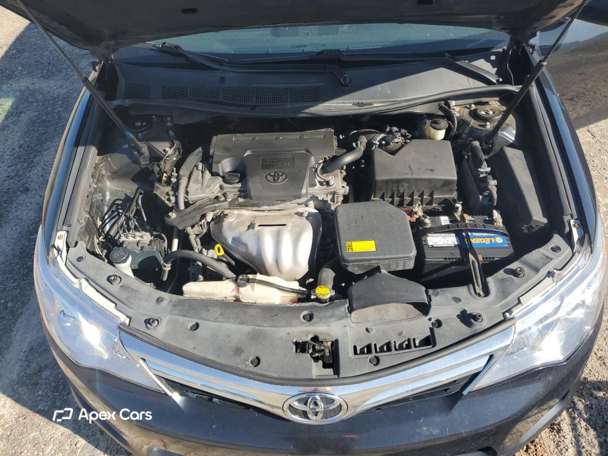 Toyota Camry 2012