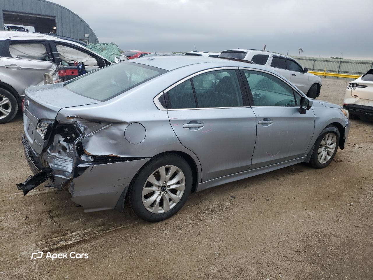 Subaru Legacy 2015