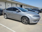 Chrysler 200 2022