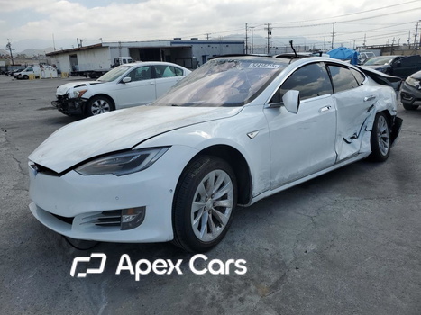 Tesla Model S 2016 - Image 1 of 12