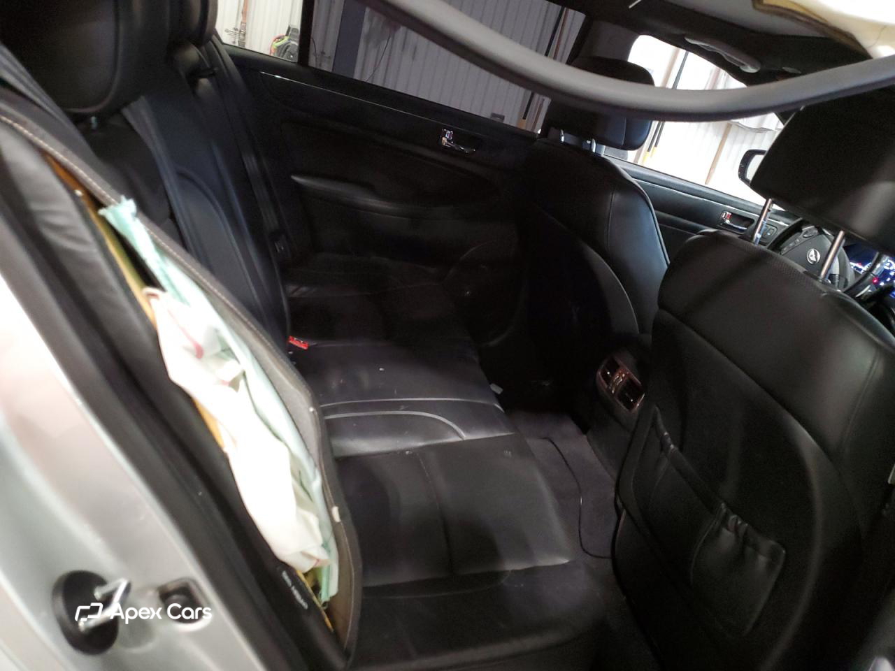 Hyundai Genesis 2010