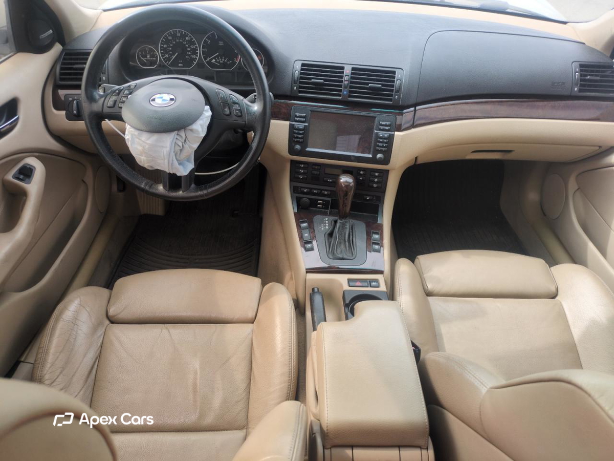 BMW Series 3 2005