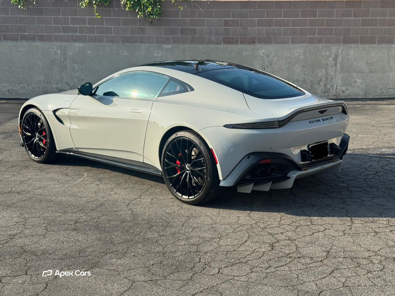 Aston Martin Vantage 2023
