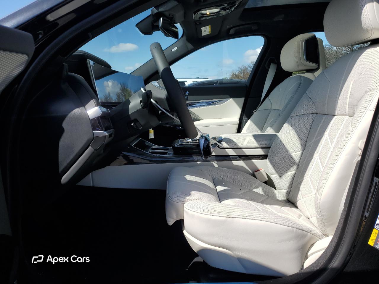 BMW i7 2025