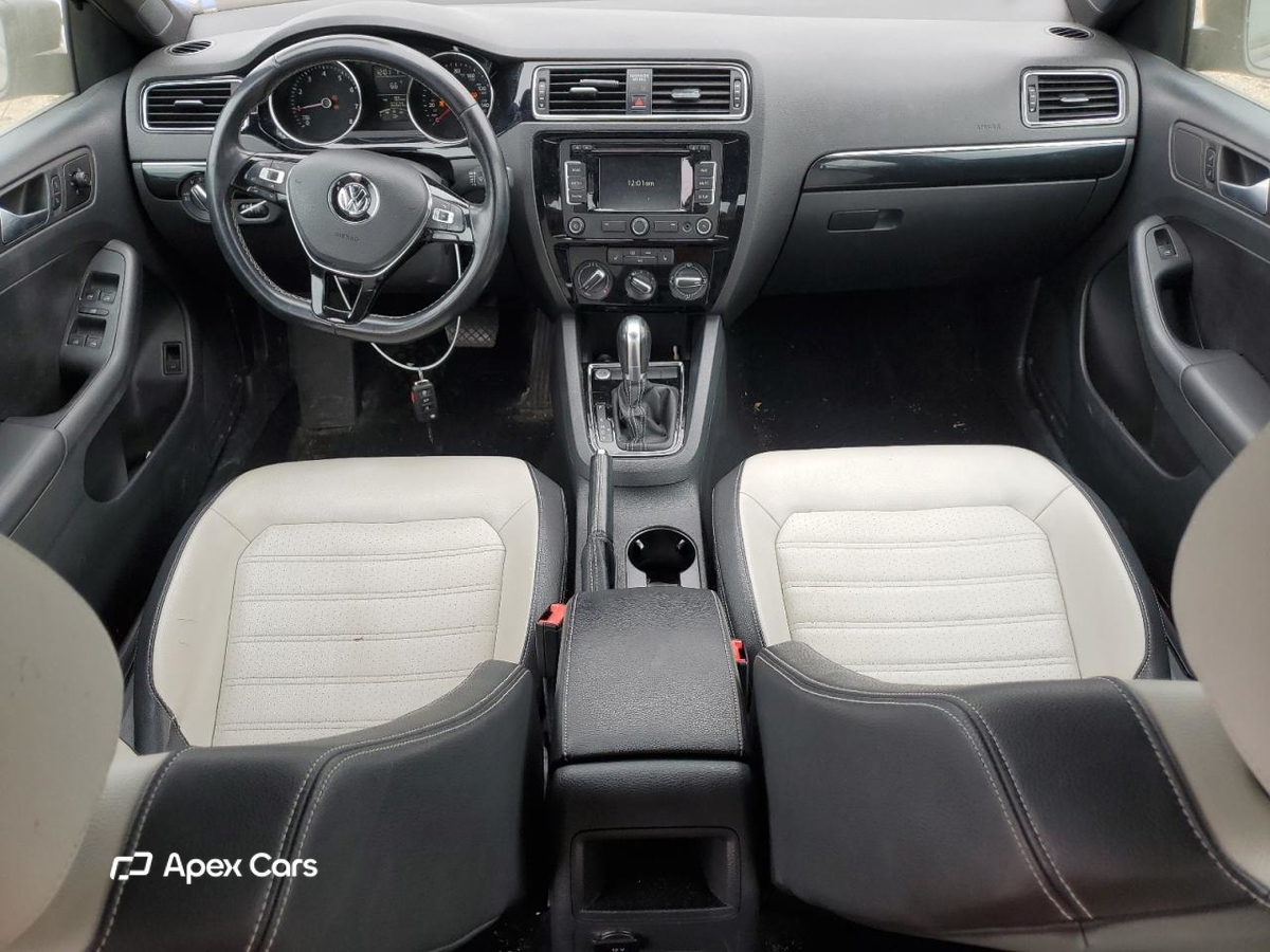 Volkswagen Jetta 2015