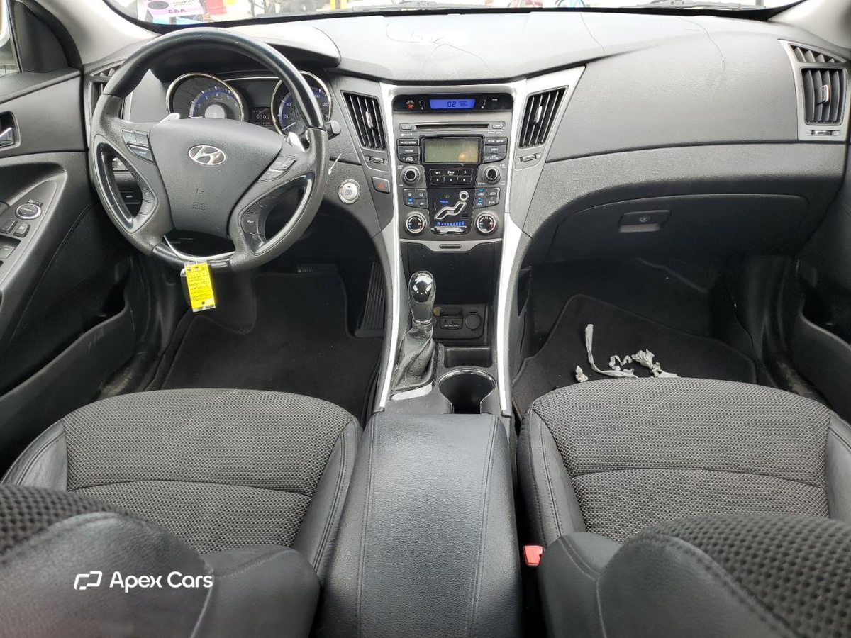 Hyundai Sonata 2012