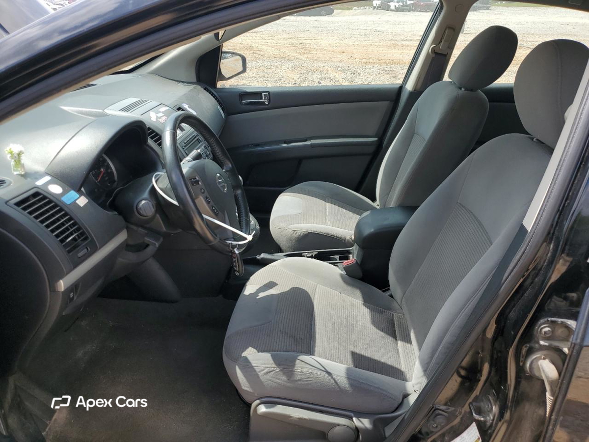 Nissan Sentra 2011