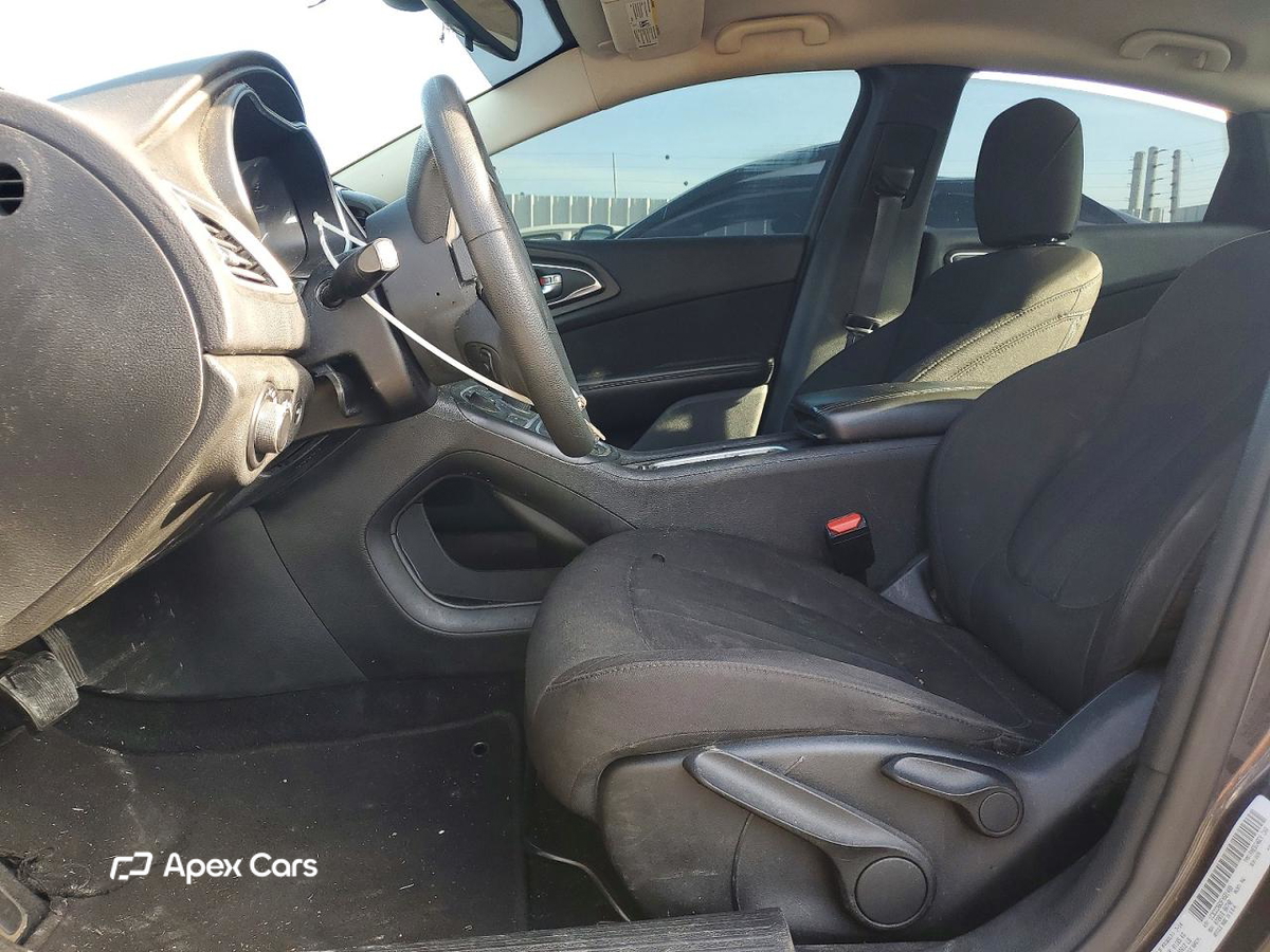 Chrysler 200 2015