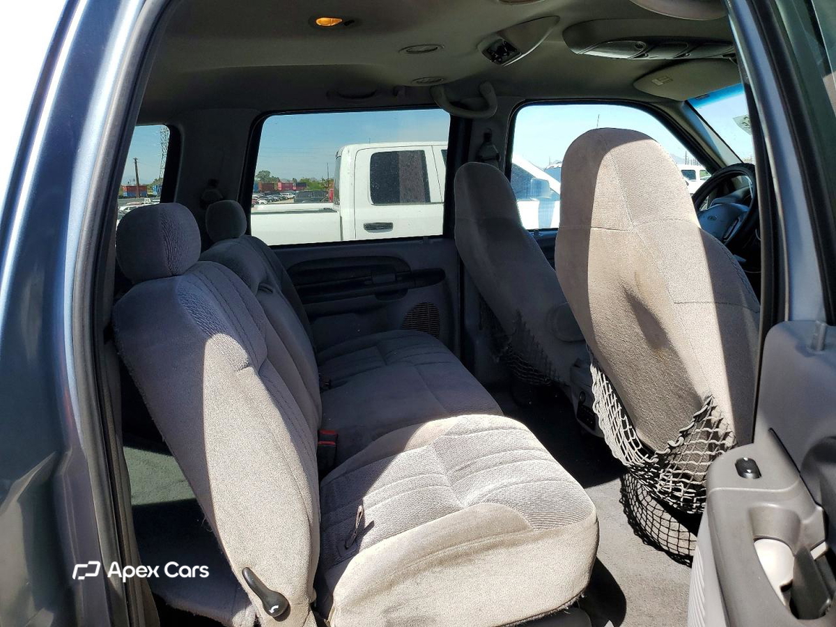 Ford Excursion 2001