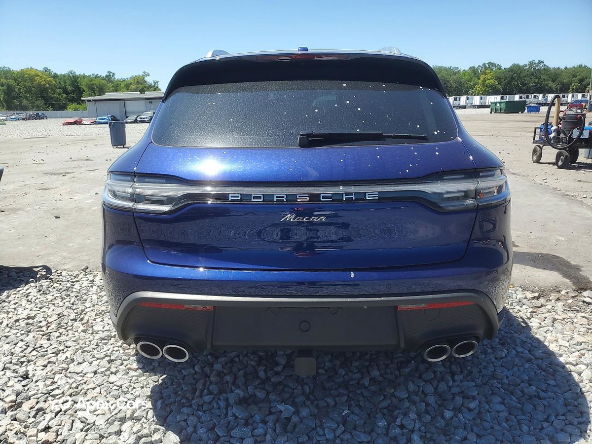 Porsche Macan 2025