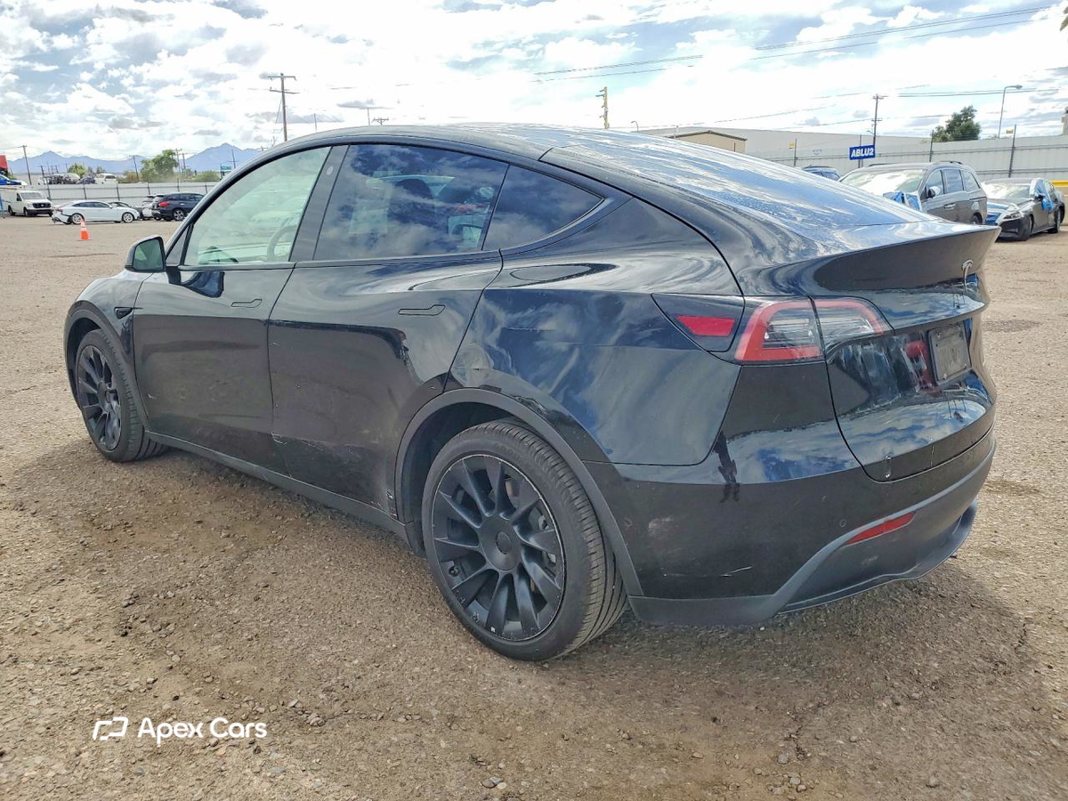 Tesla Model Y 2022