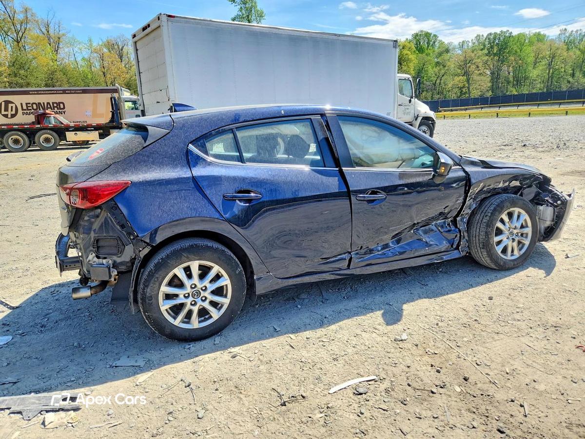 Mazda 3 2016