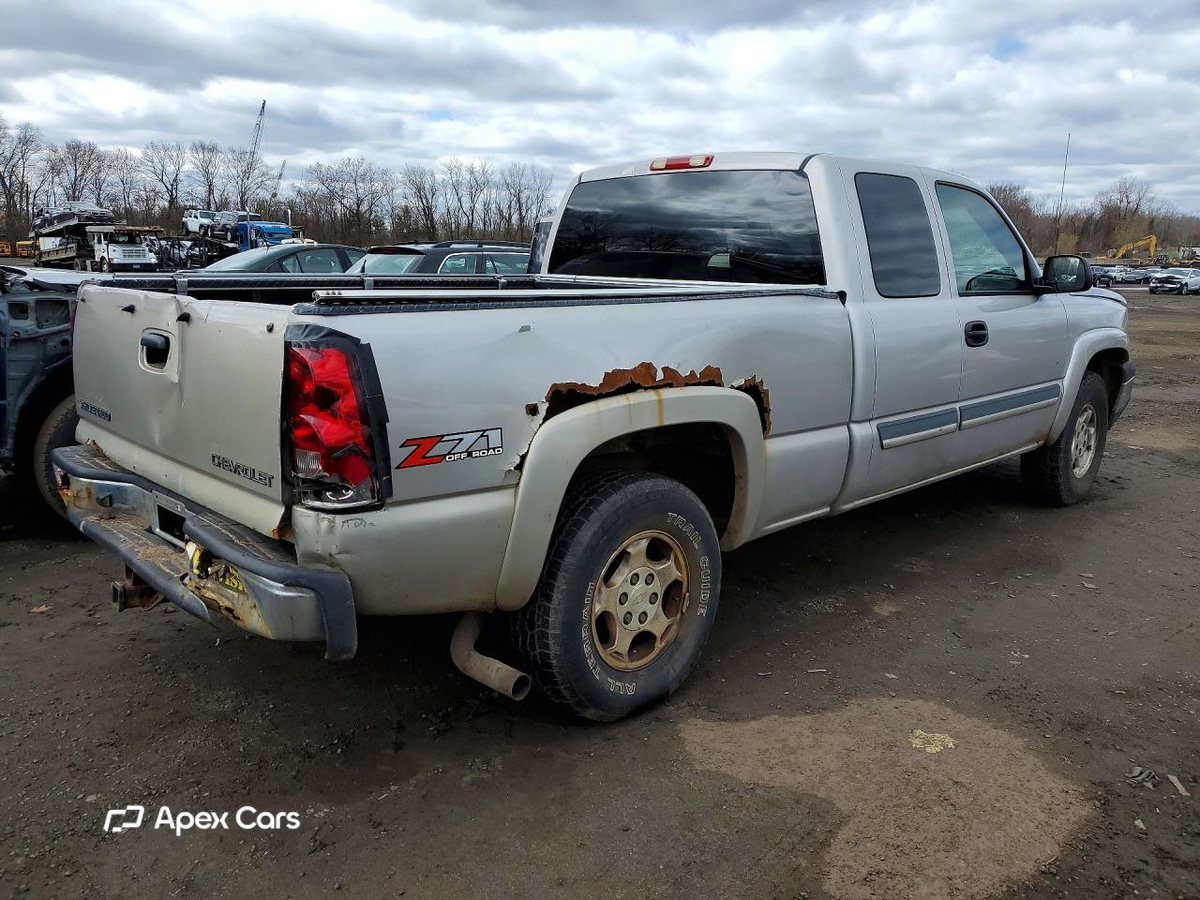 Chevrolet Silverado 2004