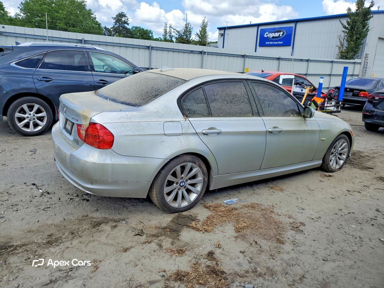 BMW Series 3 2011