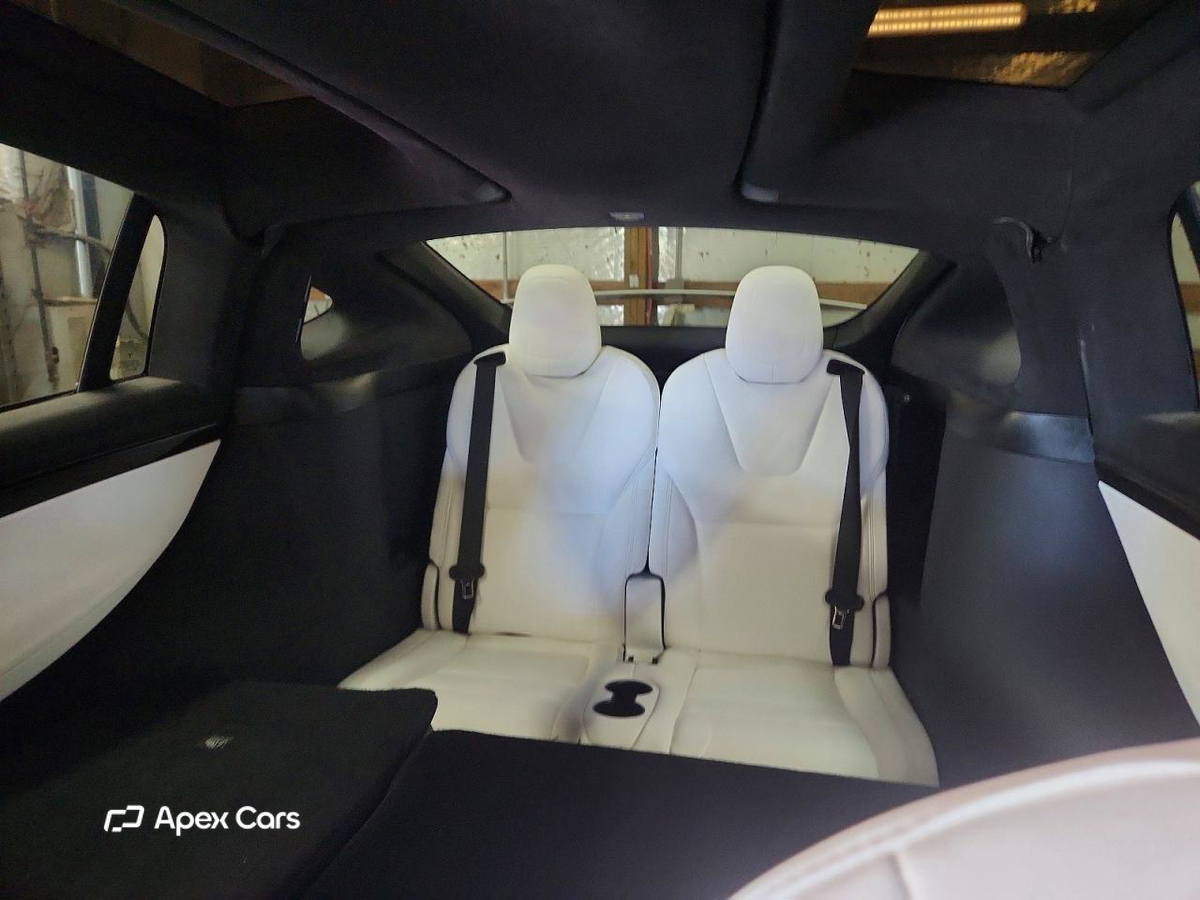 Tesla Model X 2020