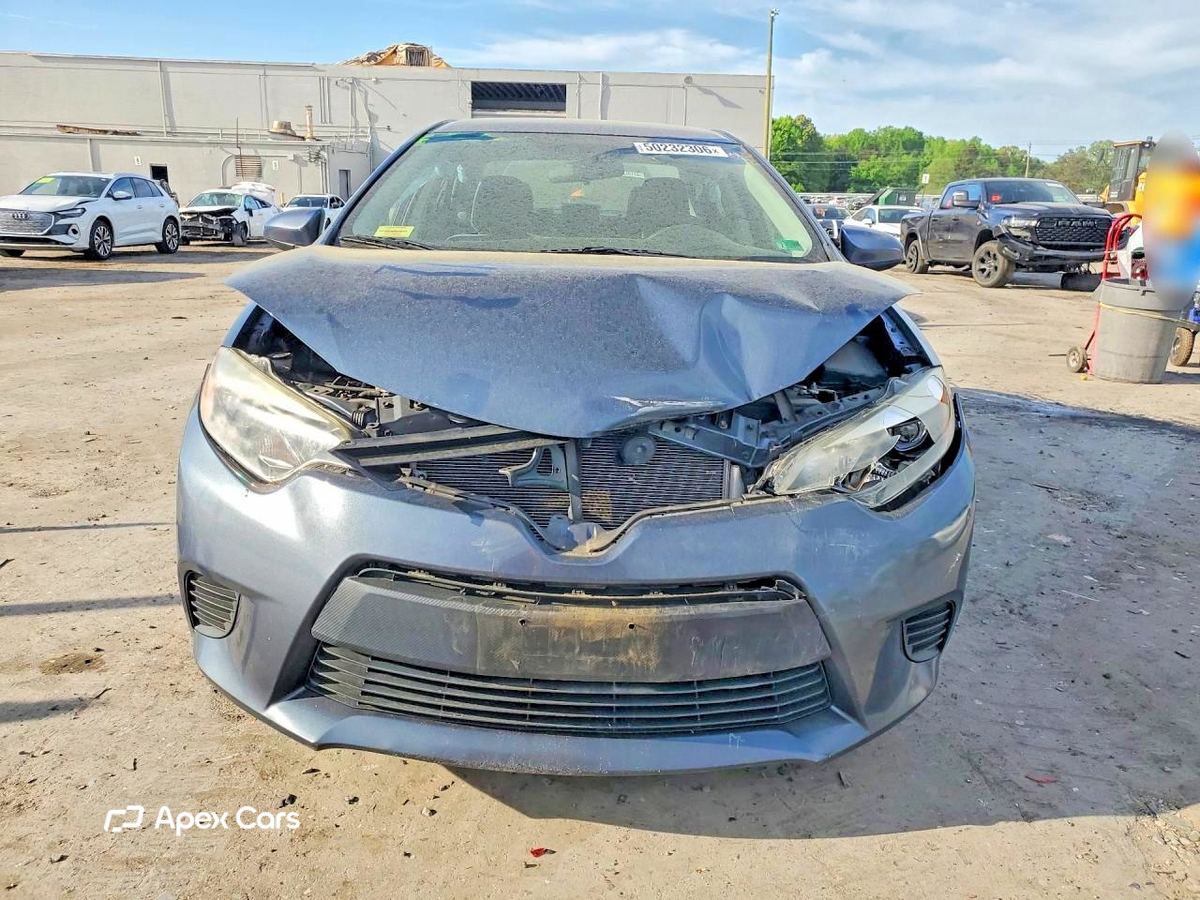 Toyota Corolla 2015