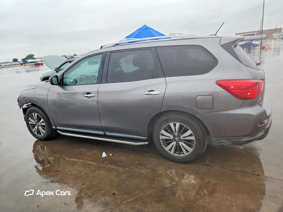 Nissan Pathfinder 2017