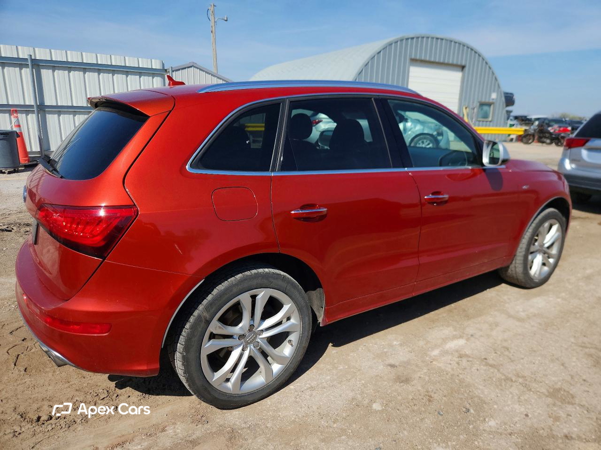 Audi SQ5 2015