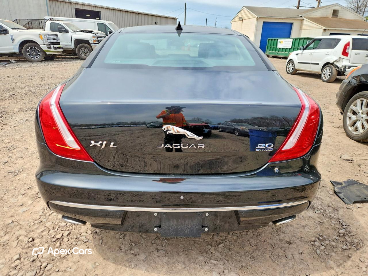 Jaguar XJ 2016
