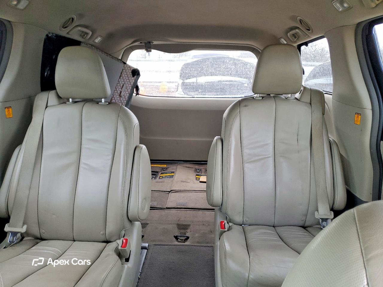 Toyota Sienna 2013