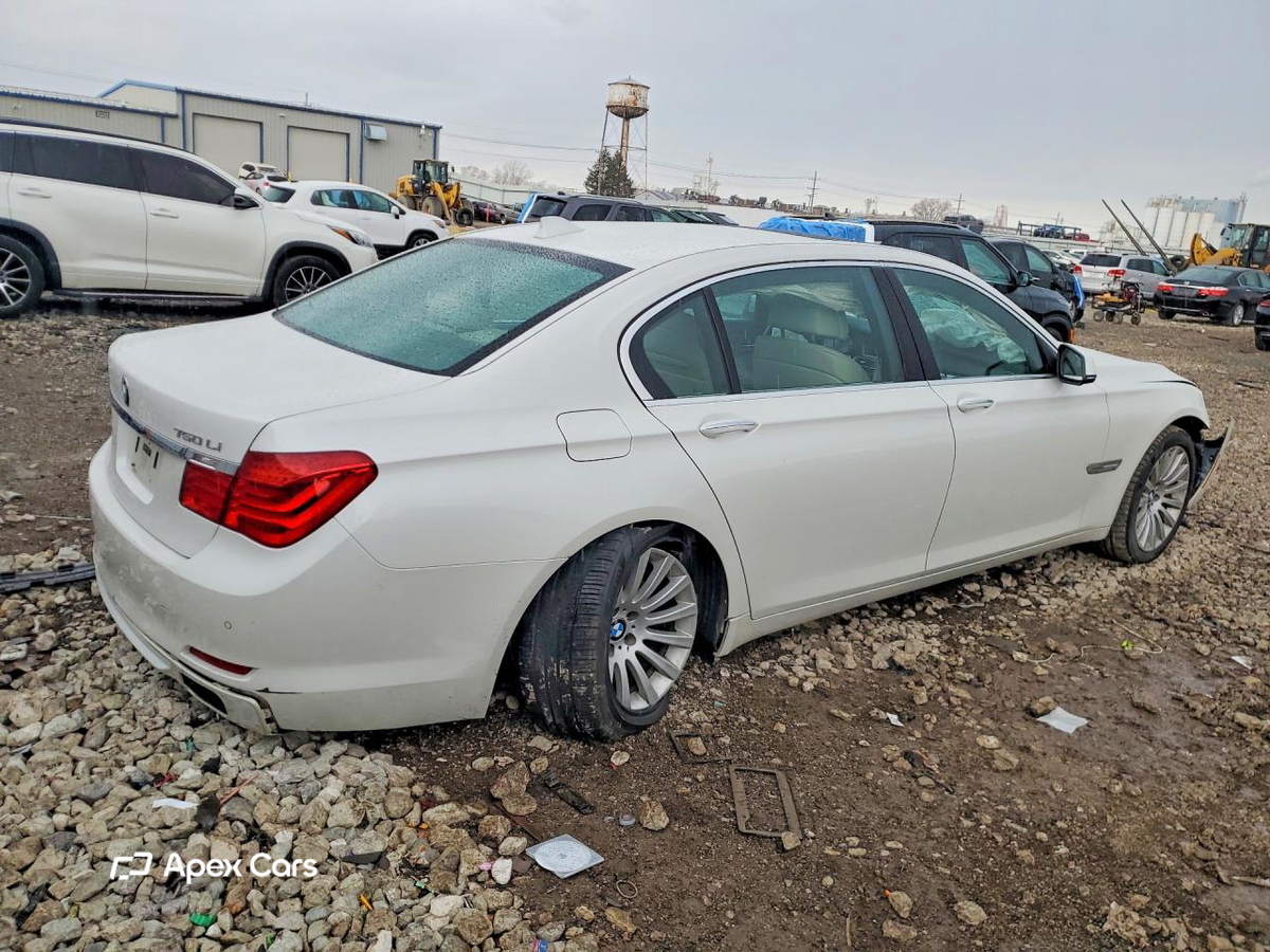 BMW Series 7 2012