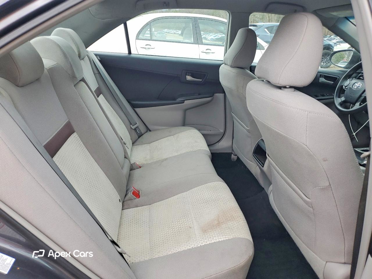 Toyota Camry 2012