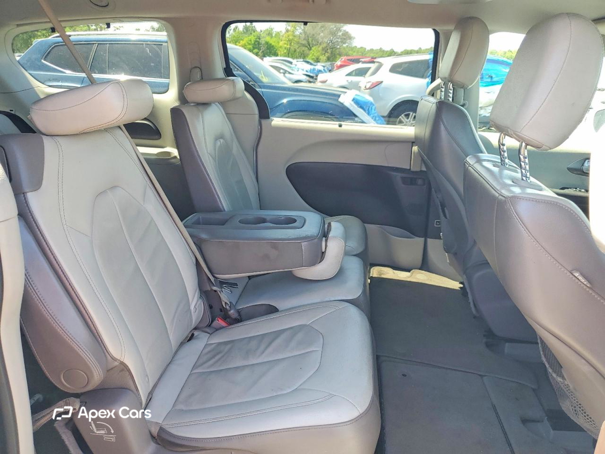 Chrysler Pacifica 2017