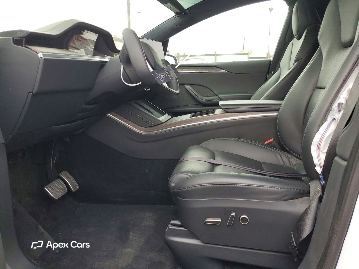 Tesla Model X 2023
